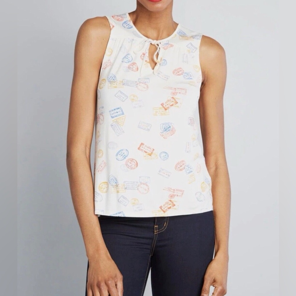 Modcloth Familiar Feeling White Sleeveless Tank- Size Small